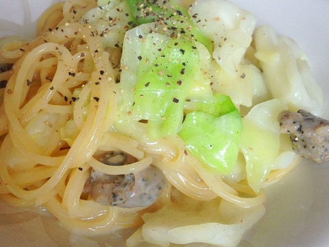 シチューの素で♡春キャベツのクリームパスタ